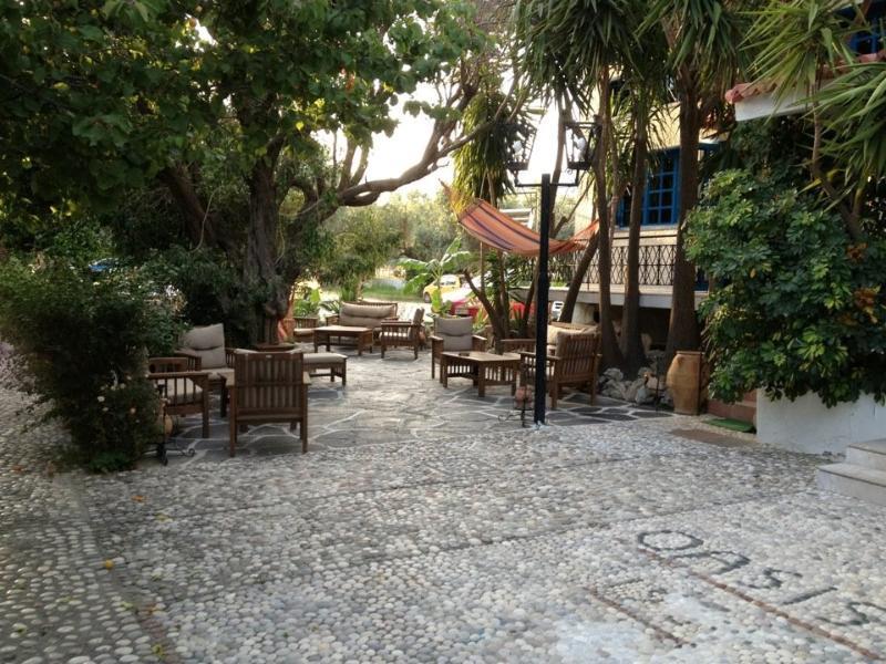 Oasis Hotel Bungalows Afandou Rhodes Kültér fotó