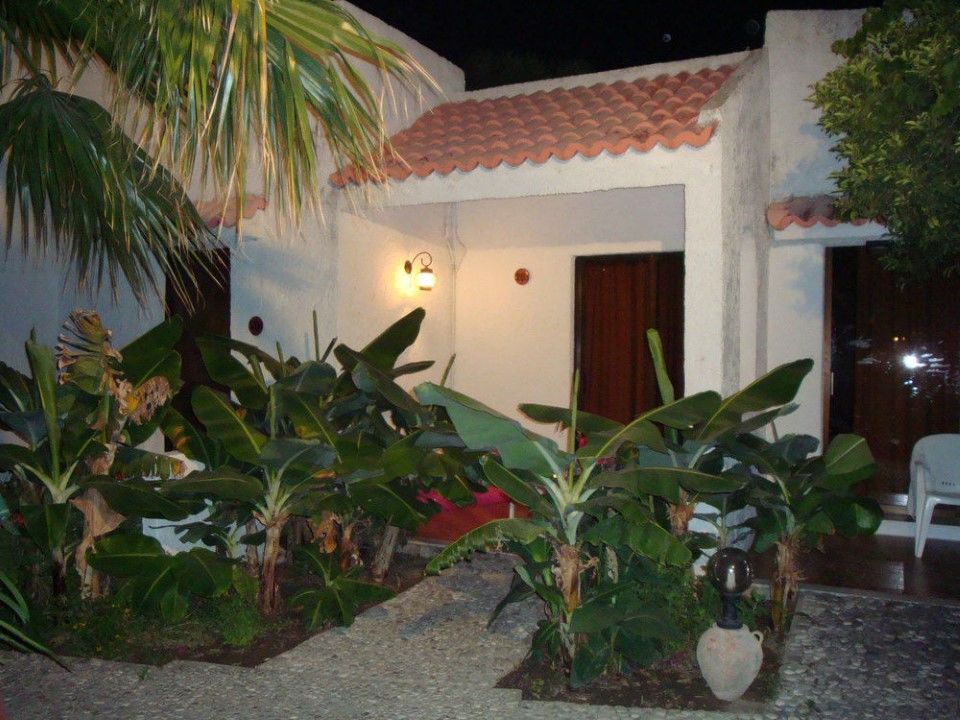 Oasis Hotel Bungalows Afandou Rhodes Kültér fotó